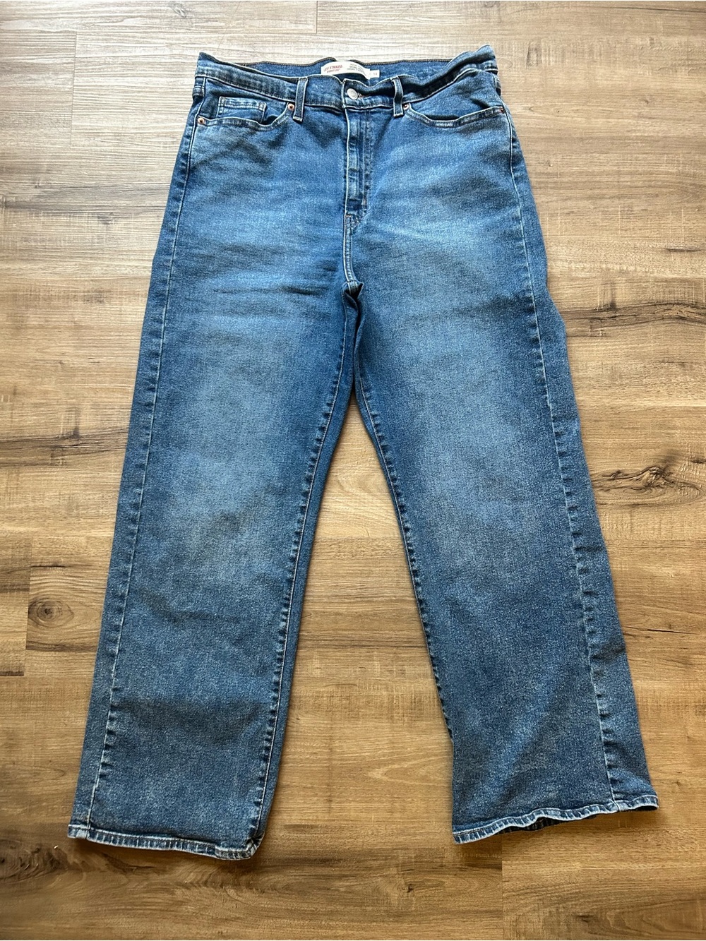 Levi Strauss Signature Women’s Heritage Original Wide leg jeans